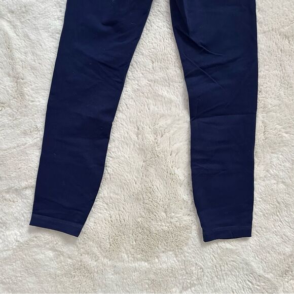 Lululemon Navy Blue High Times Crop Tech Mesh - Picture 3 of 9